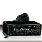 YAESU FT-450D transceptor radioafición multibanda HF + 50 MHz con acoplador automático de antena